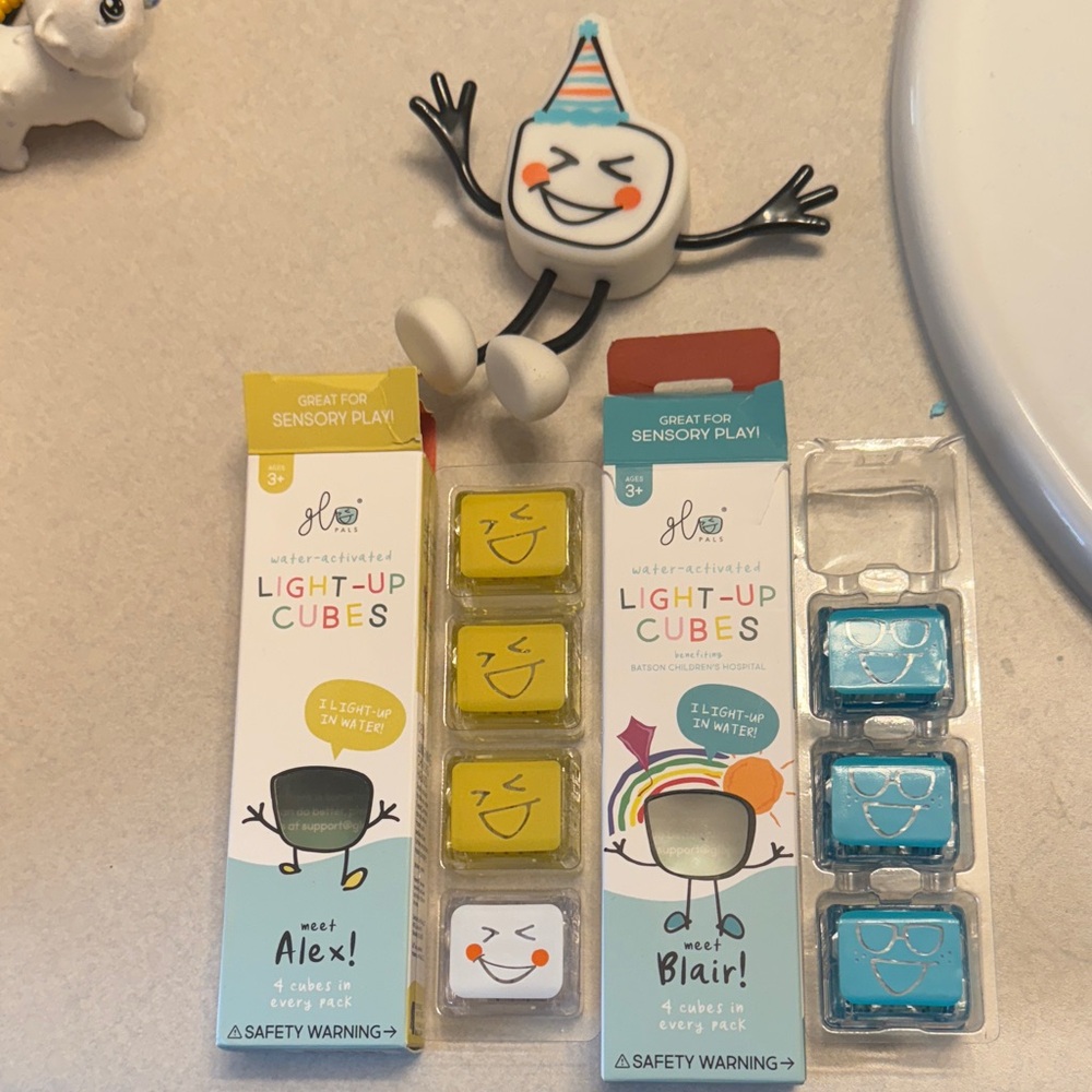 Light-Up Cubes for Kids